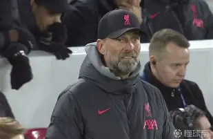 九游体育-科比肘击球迷至死