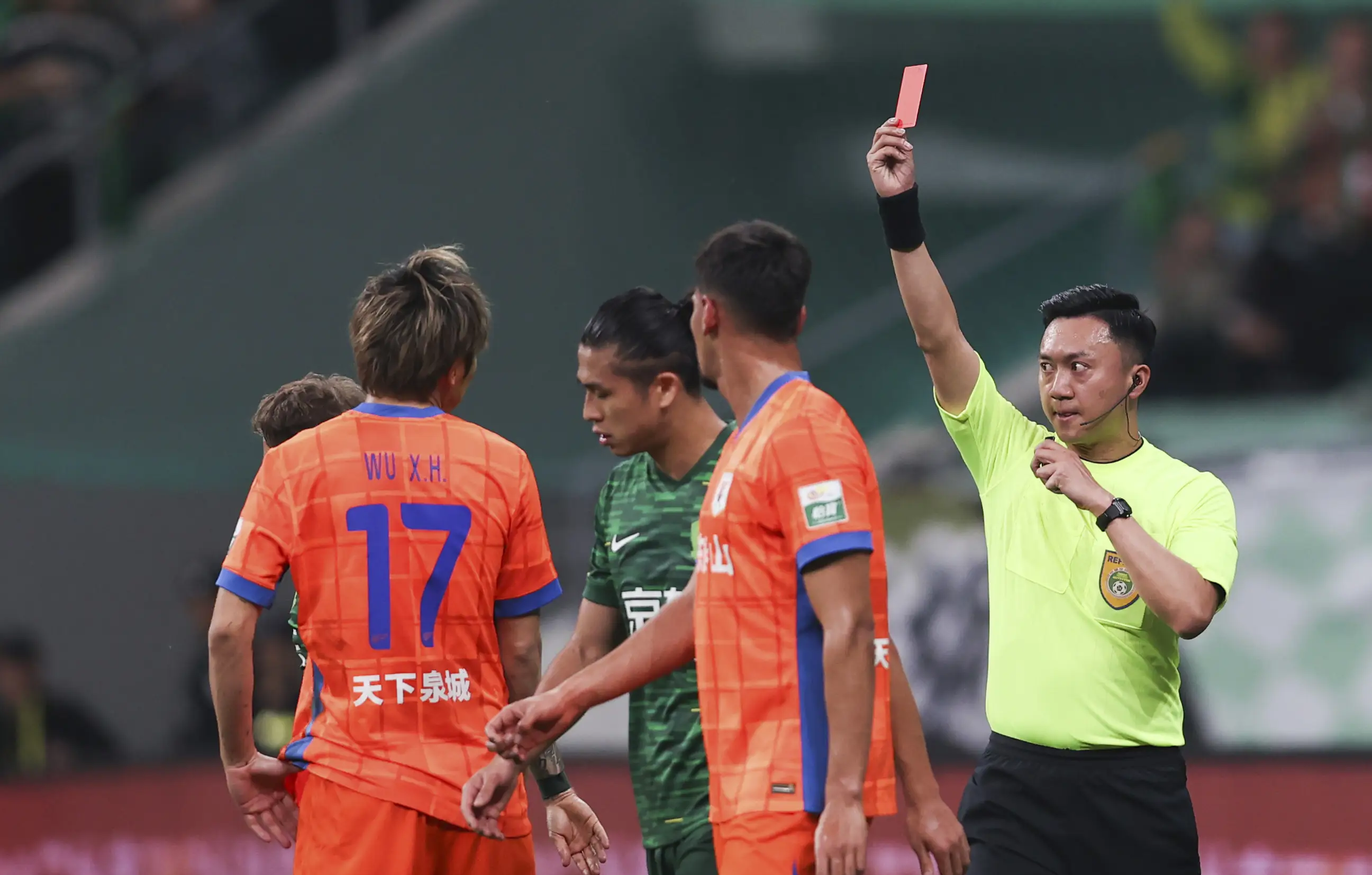 详细阅读:九游体育app-包含山东泰山官宣签约备战意甲华盛顿奇才再遭质疑,波尔图主帅复盘备战欧篮联看傻球迷的词条 九游体育app-包含山东泰山官宣签约备战意甲华盛顿奇才再遭质疑,波尔图主帅复盘备战欧篮联看傻球迷的词条