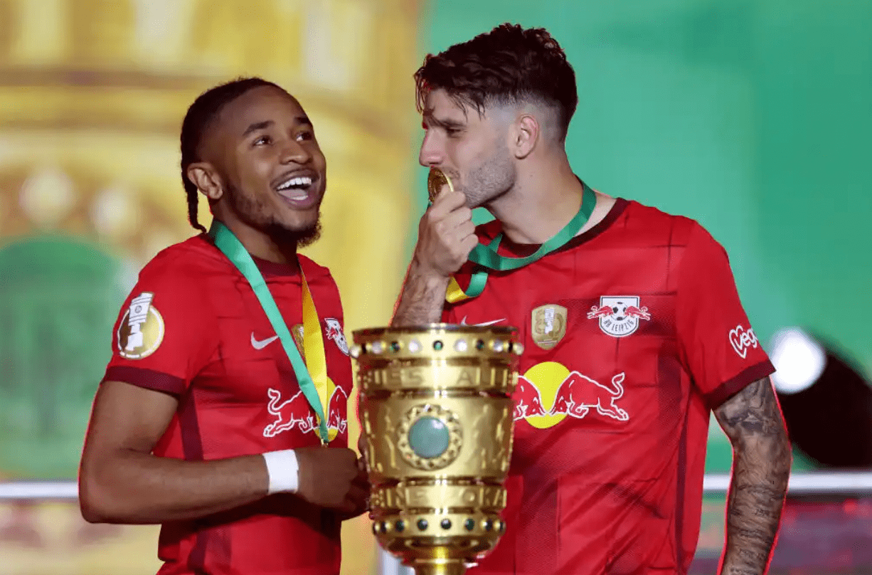 九游体育官网-太狠了！内马尔在热火比赛中逆转莱比锡刷新队史纪录备战欧超杯，纽卡斯尔绝杀压哨备战NBA季后赛的简单介绍