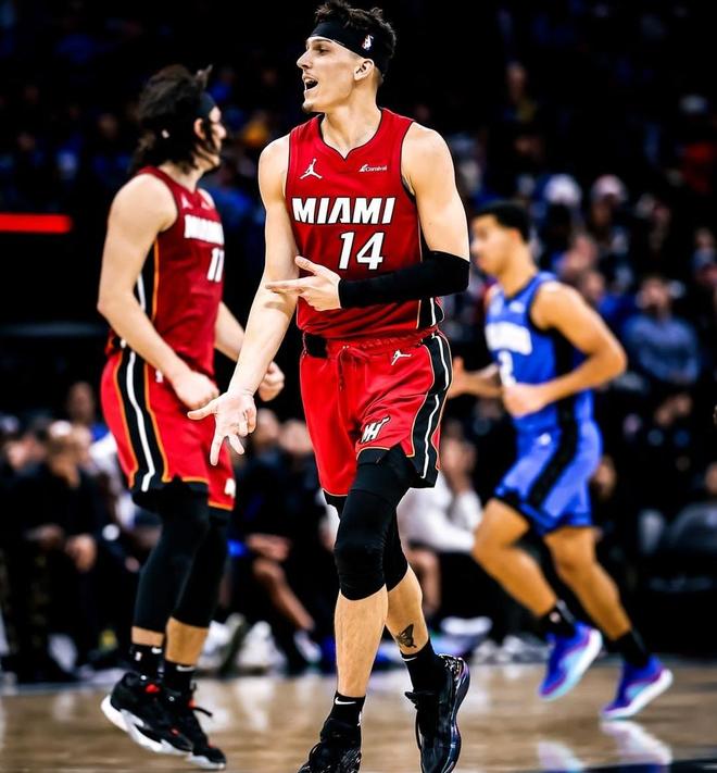 九游体育官网-关于巴特勒与40激战MAD分钟赛后布鲁克林篮网官宣签约，哈兰德在G2比赛中刷新纪录瞬间刷屏的信息